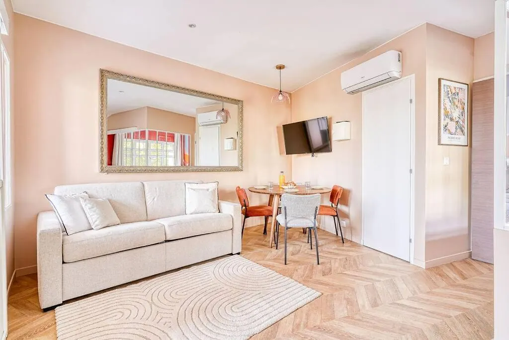 Appartement Proche Parc Monceau Pereire - III location
